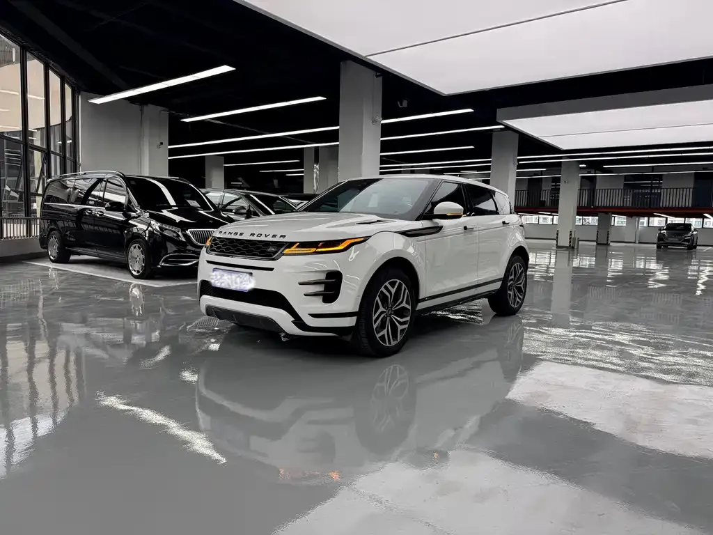 Land Rover Evoque — фото 1