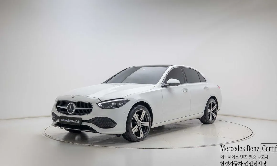 Mercedes-Benz C-Class — фото 1