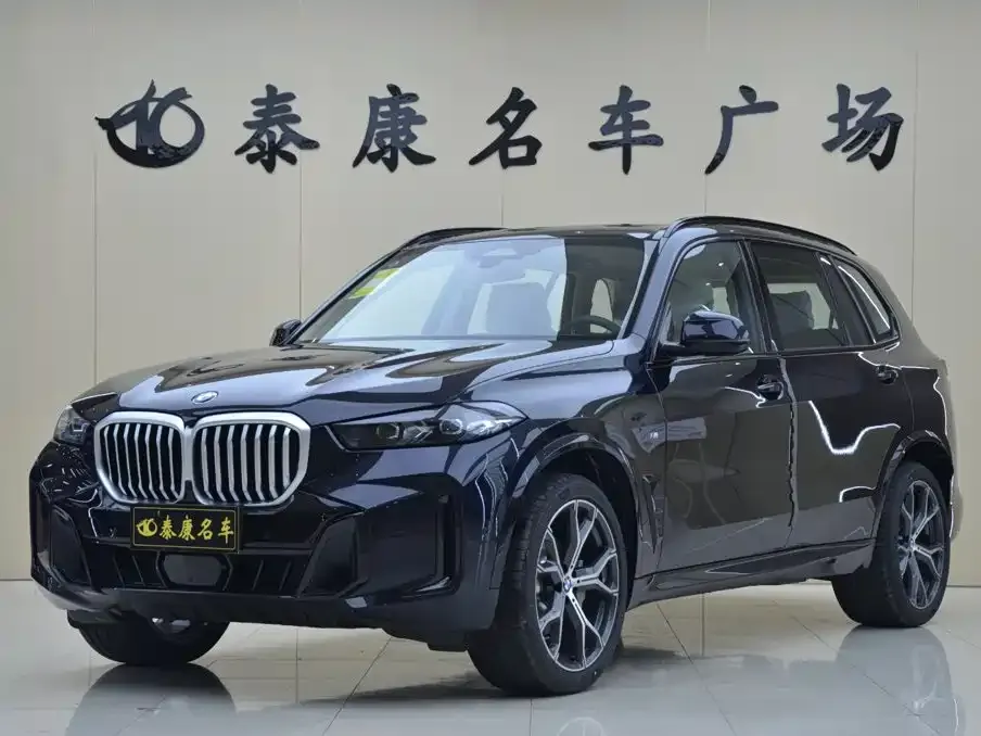 BMW X5 — фото 1