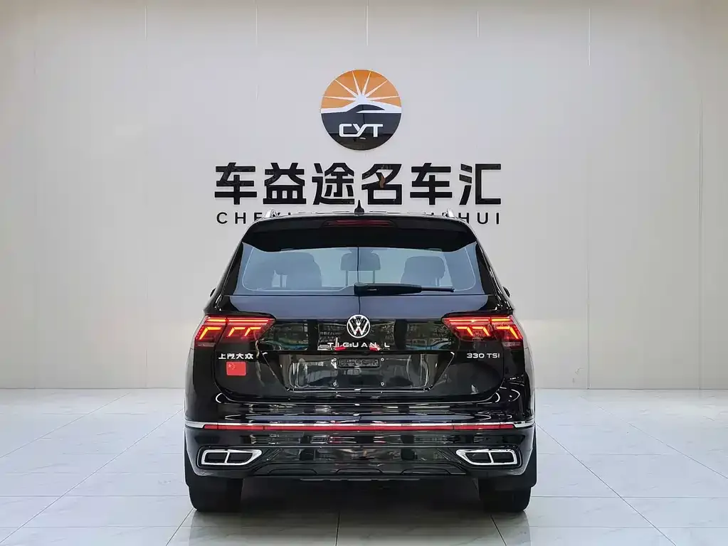 Volkswagen Tiguan L — фото 2