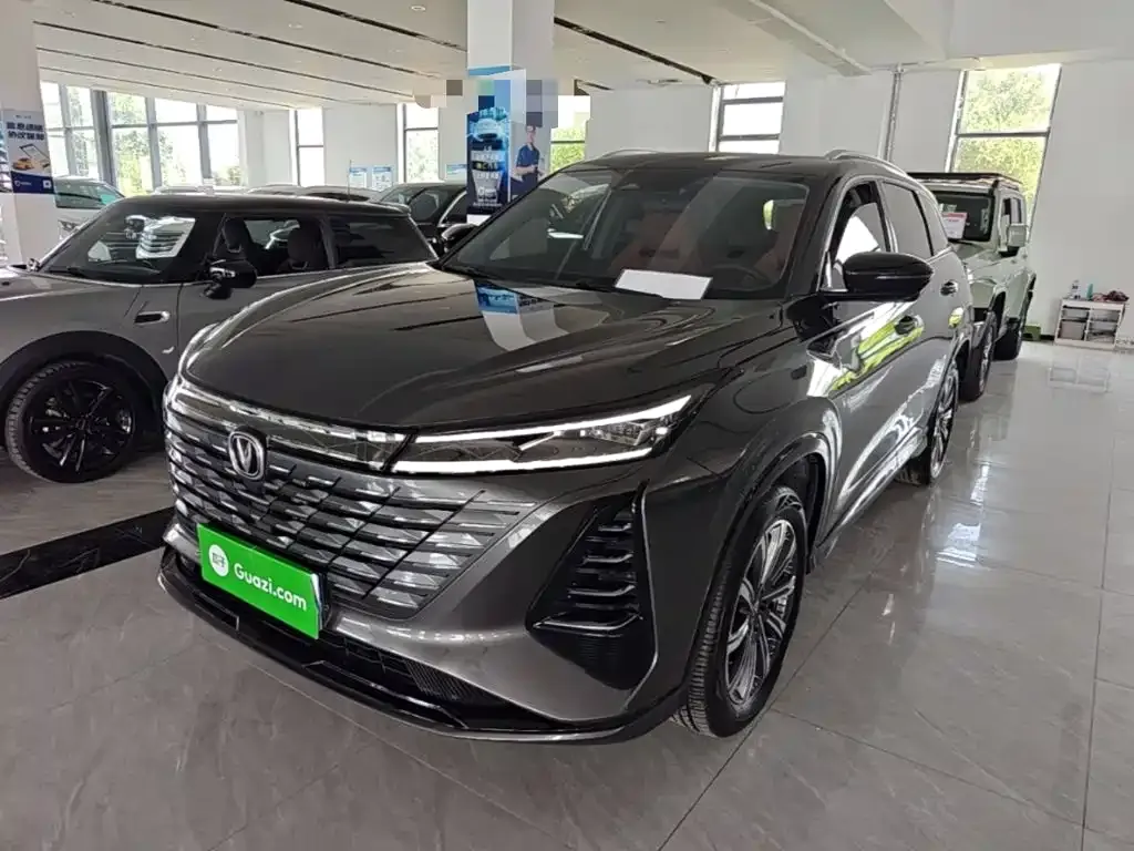 Changan CS75 PLUS — фото 1