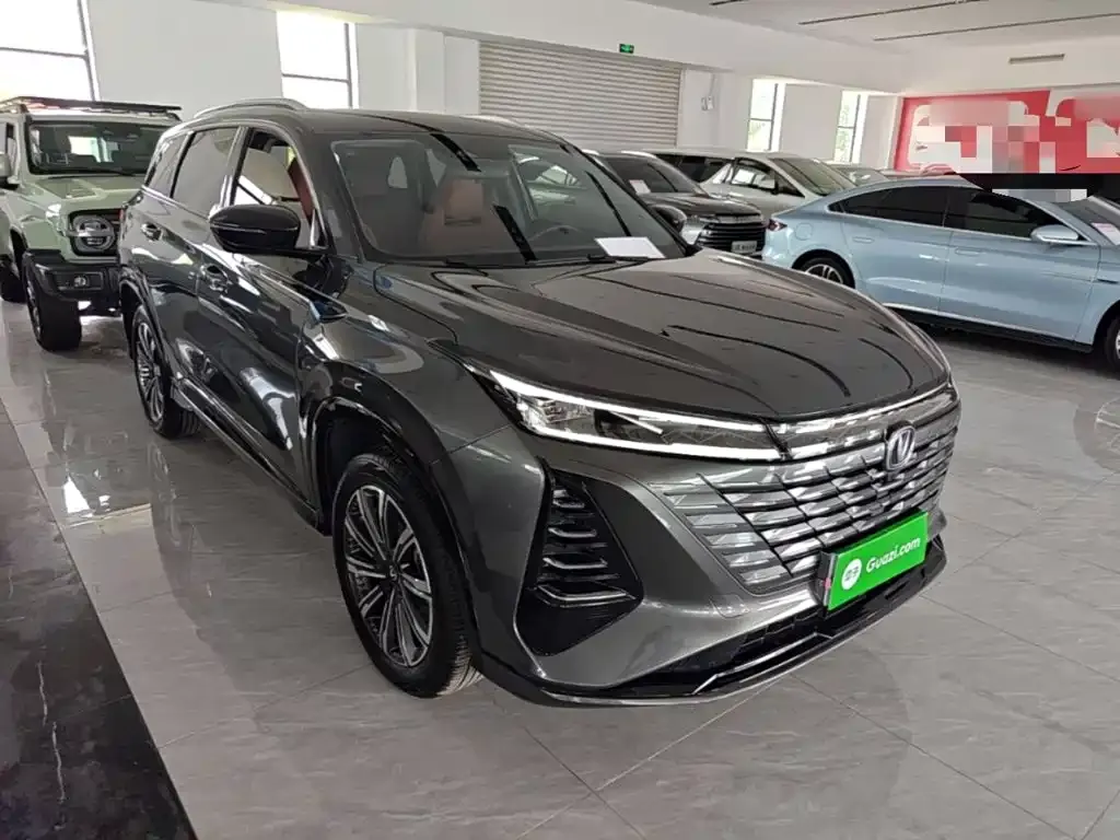 Changan CS75 PLUS — фото 6