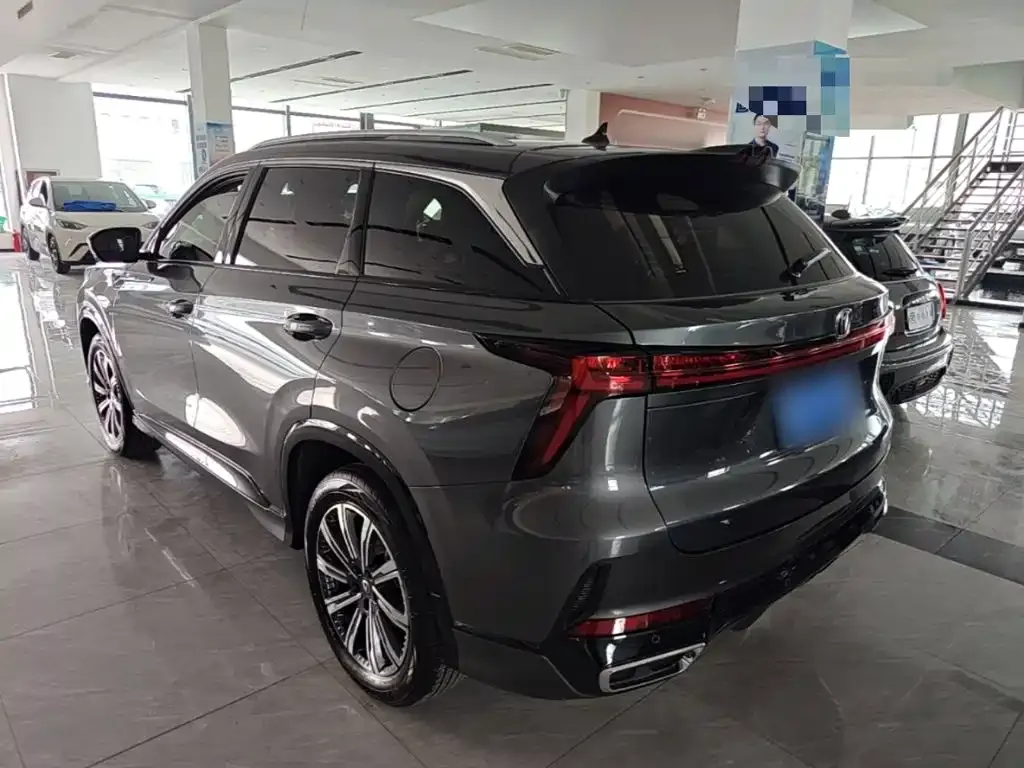 Changan CS75 PLUS — фото 3
