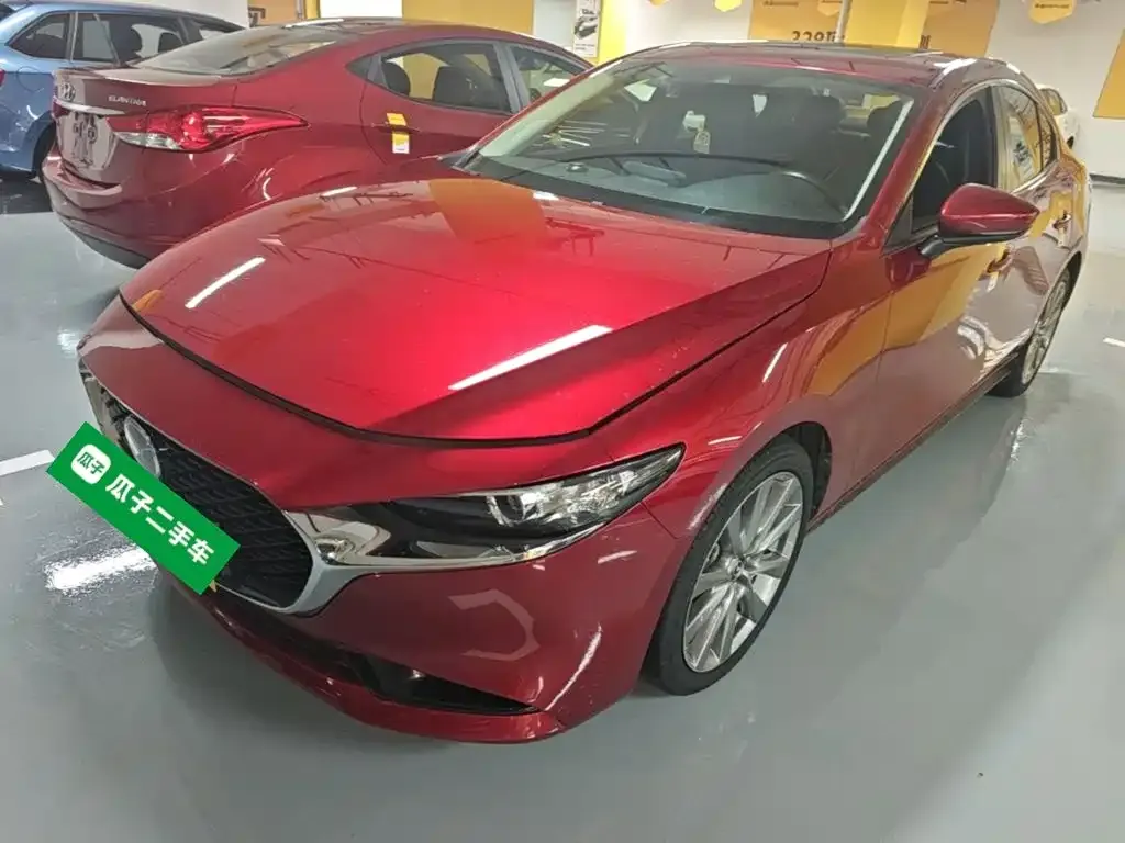 Mazda 3 Axela — фото 4