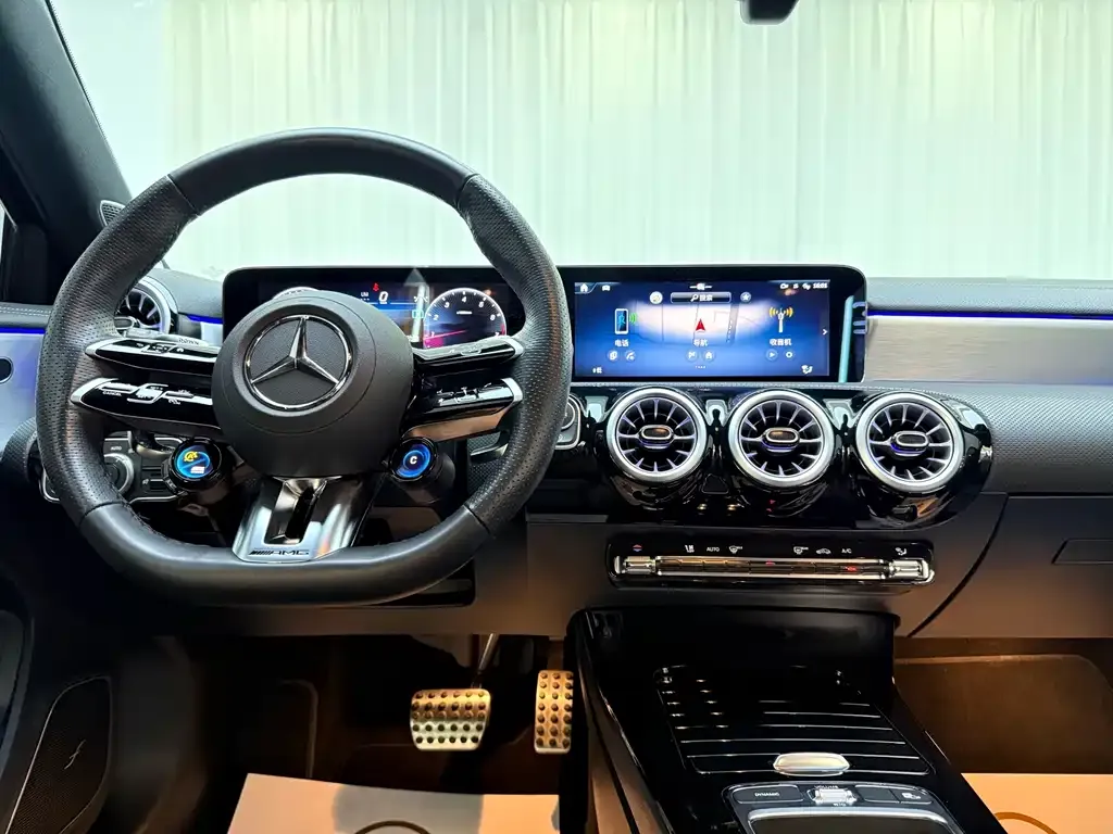 Mercedes-Benz A-Class AMG — фото 7