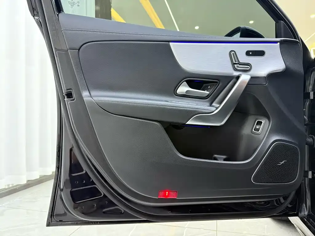 Mercedes-Benz A-Class AMG — фото 4