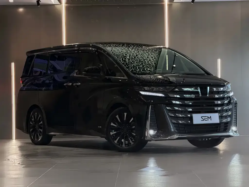 Toyota Vellfire — фото 3