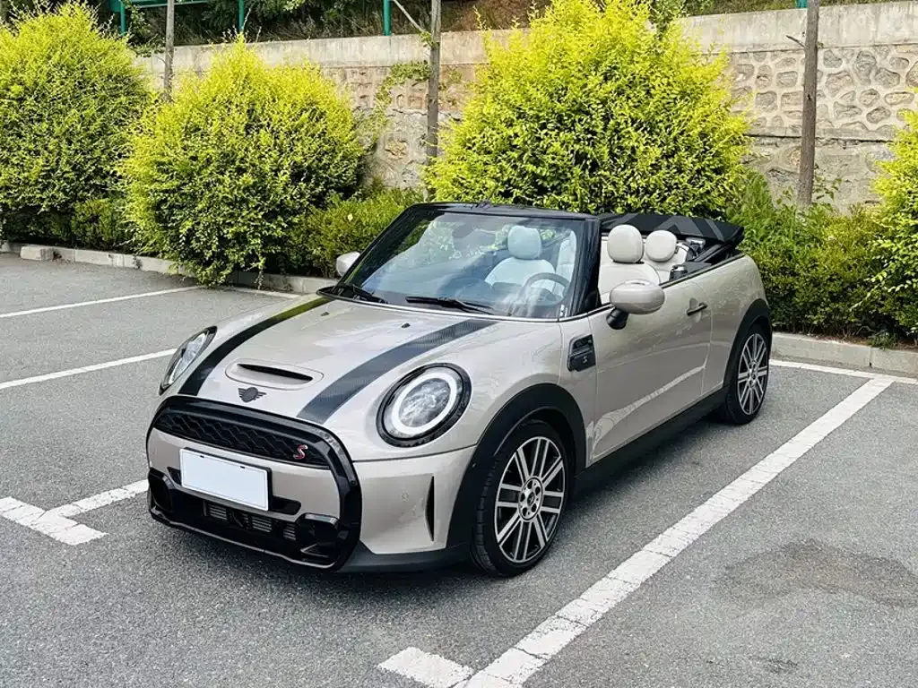 MINI Cooper (3-door) — фото 1