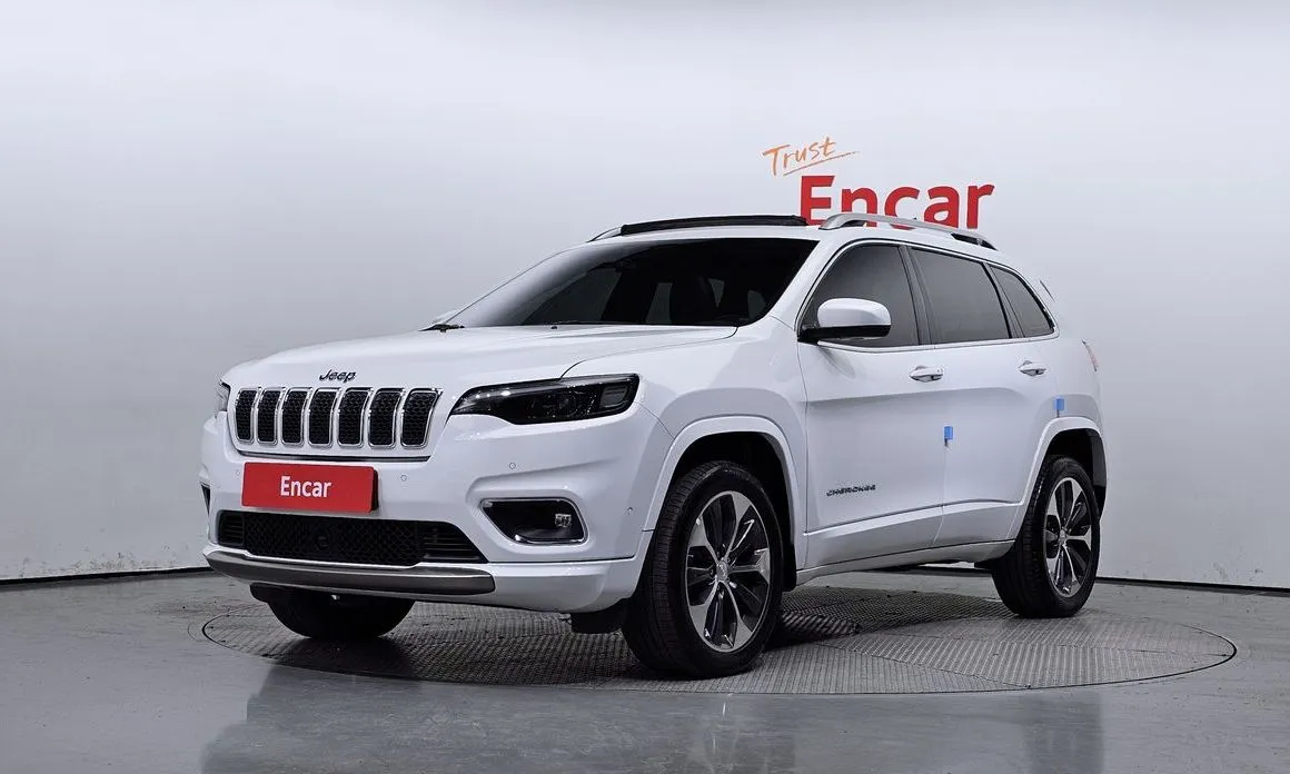 Jeep Cherokee — фото 1