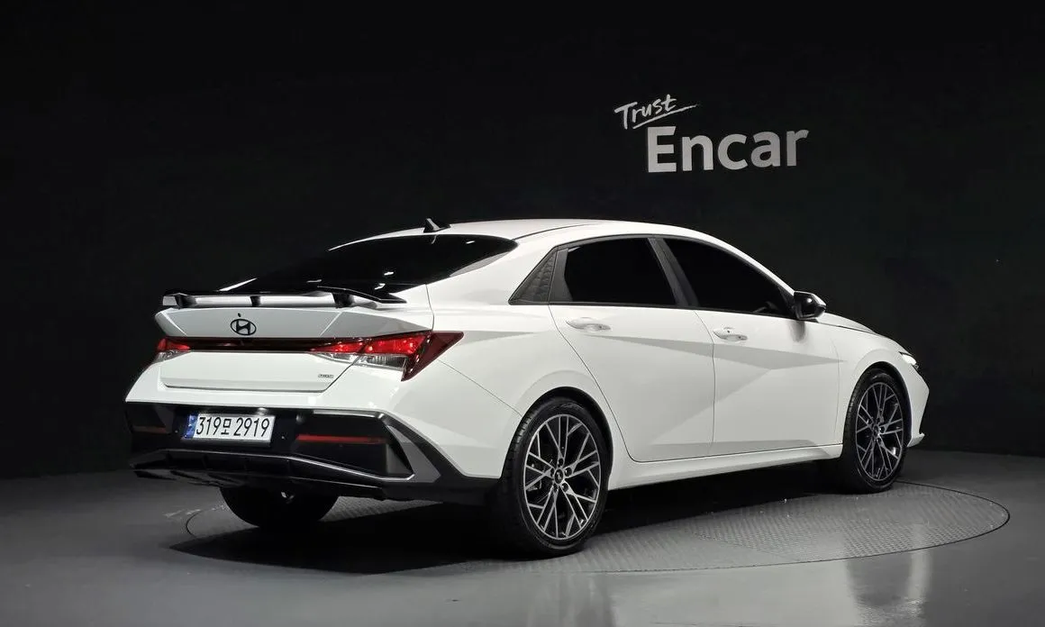 Hyundai AVANTE — фото 4