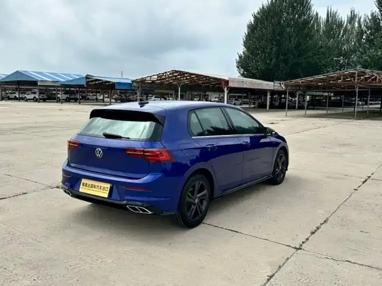 Volkswagen Golf — фото 9