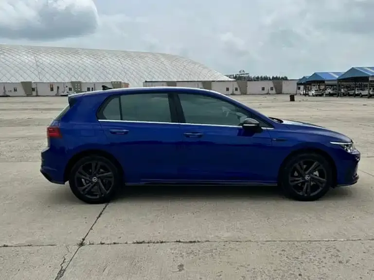 Volkswagen Golf — фото 5