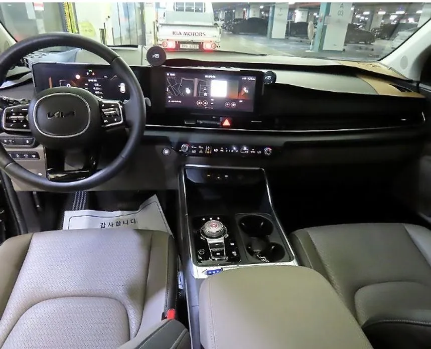 Kia Carnival — фото 10