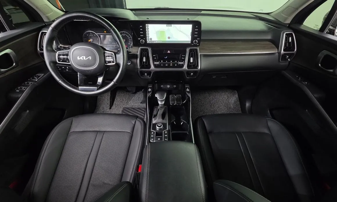 Kia Sorento — фото 4
