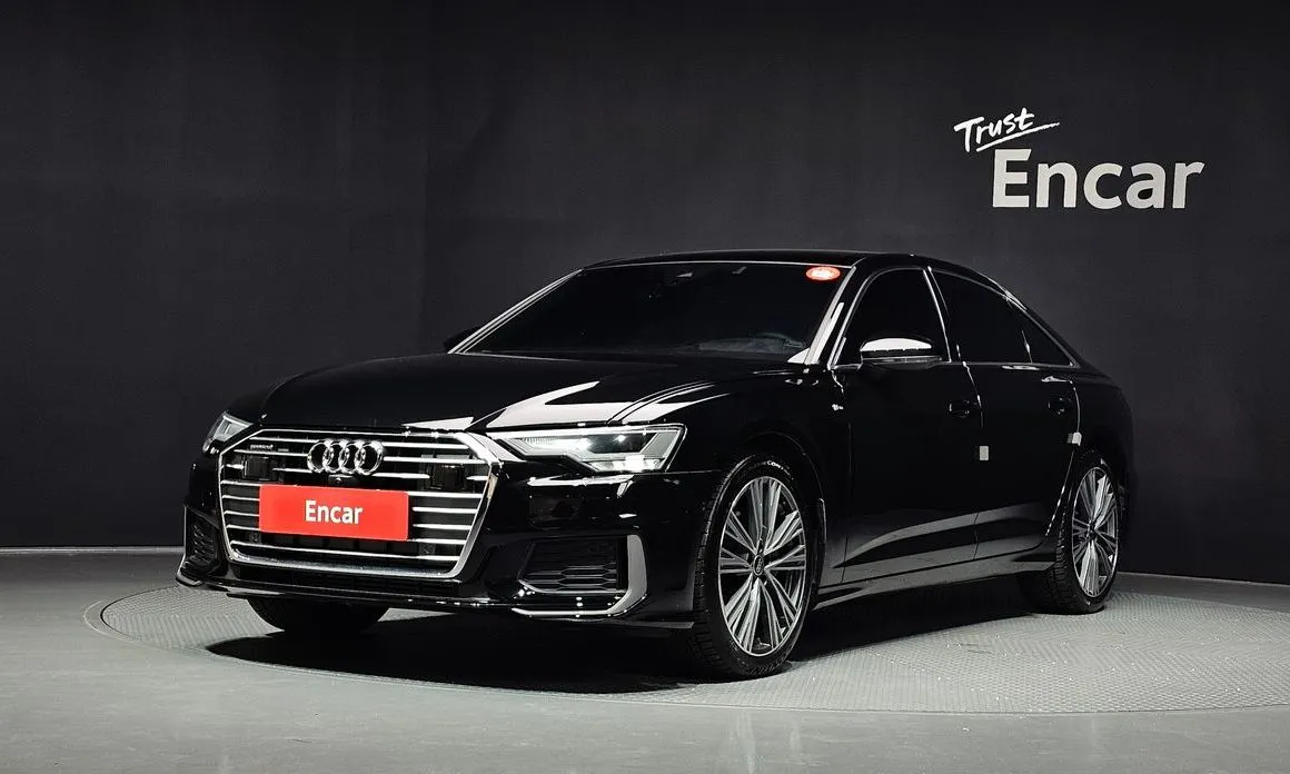 Audi A6 — фото 1