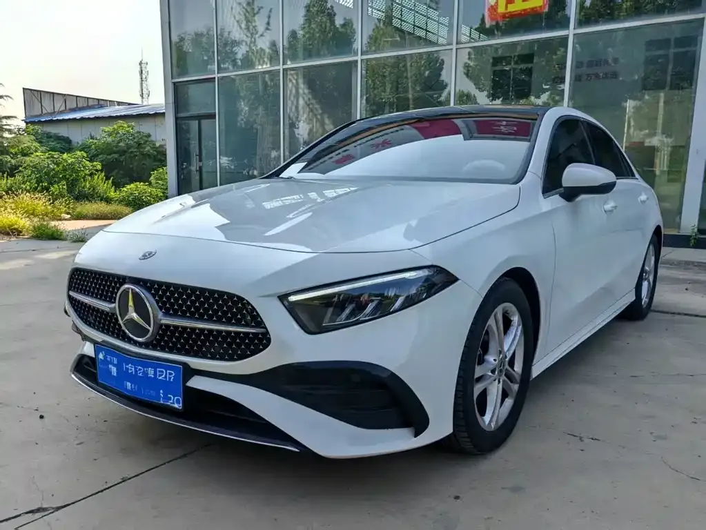 Mercedes-Benz A-Class — фото 1