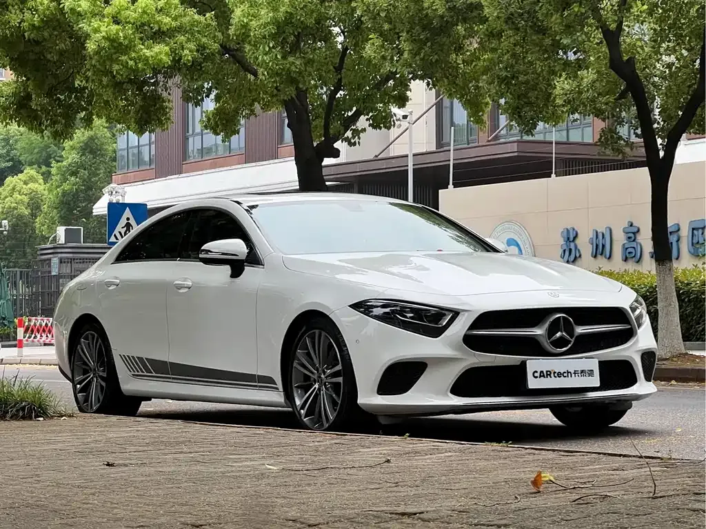 Mercedes-Benz CLS — фото 3