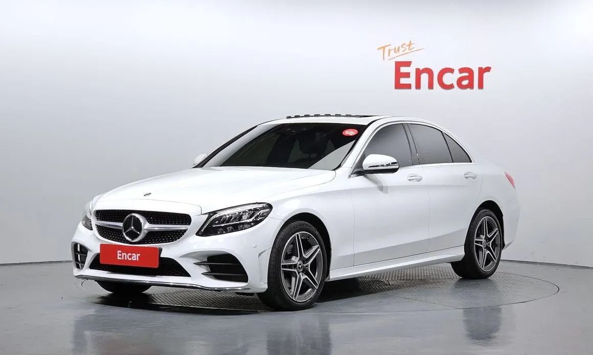 Mercedes-Benz C-Class — фото 1