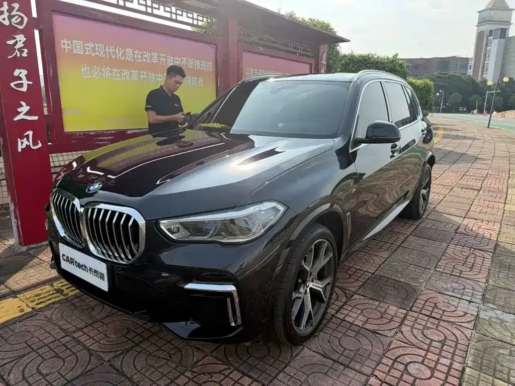 BMW X5 — фото 1