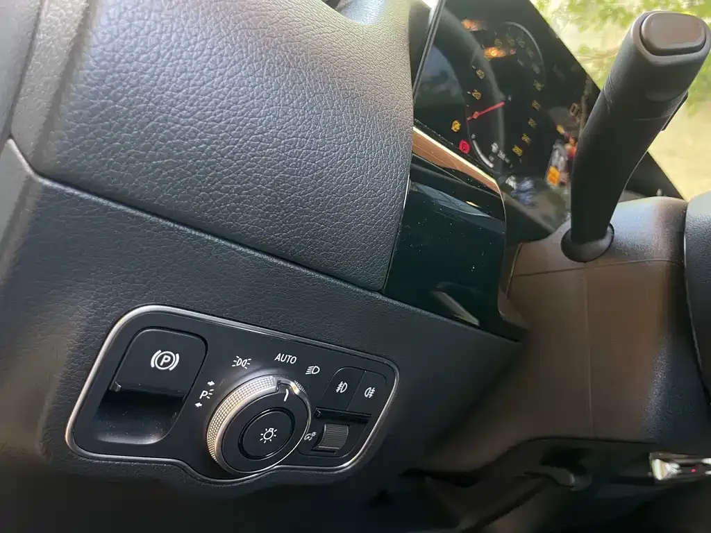 Mercedes-Benz GLA — фото 5