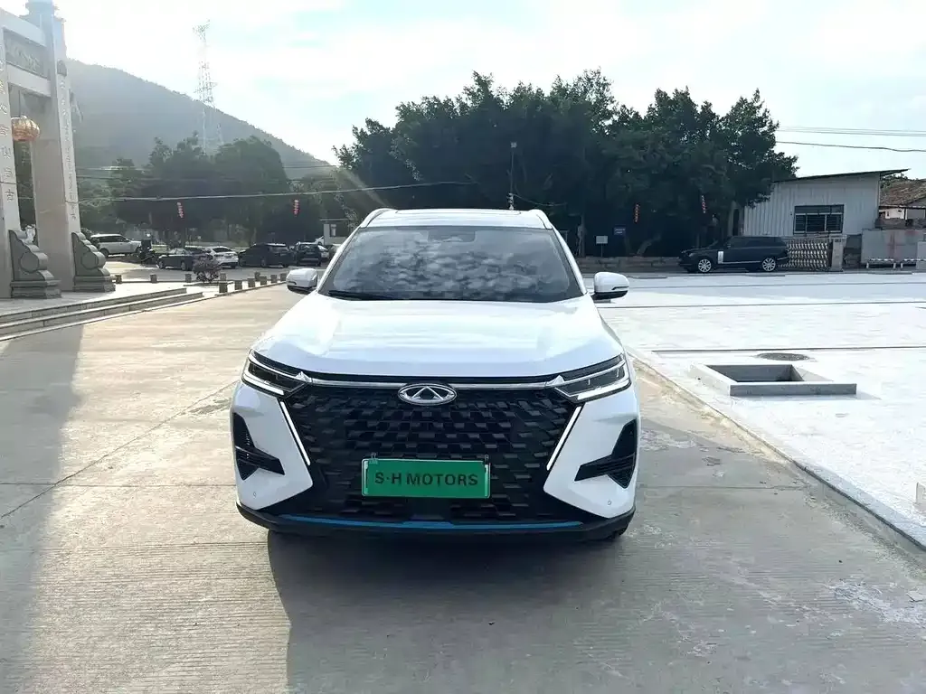 Chery Tiggo 8 PRO NEV — фото 3