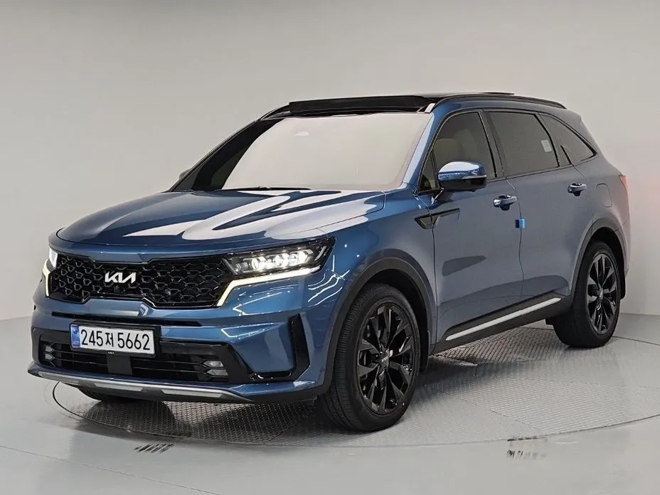 Kia Sorento — фото 1