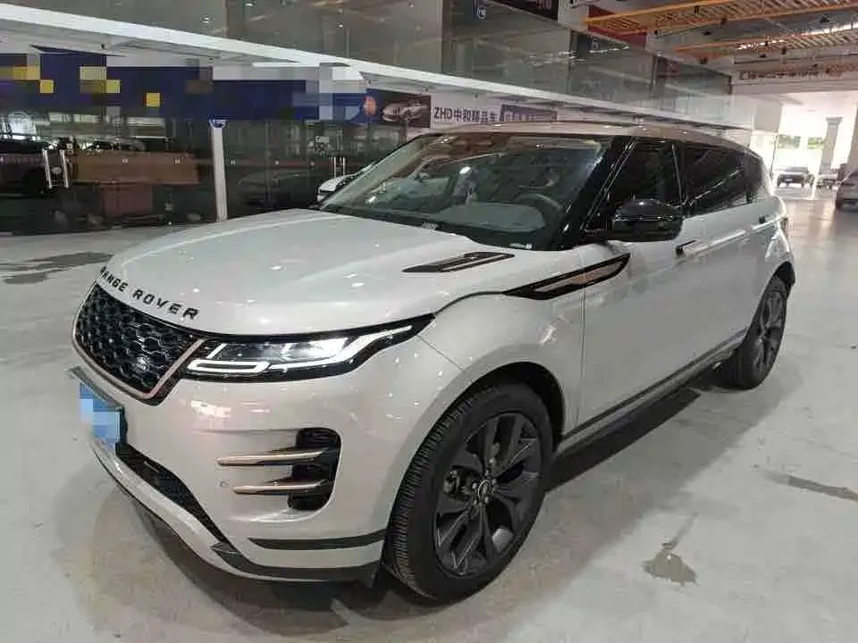 Land Rover Evoque — фото 1