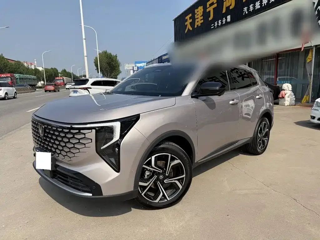 Changan CS55PLUS — фото 1