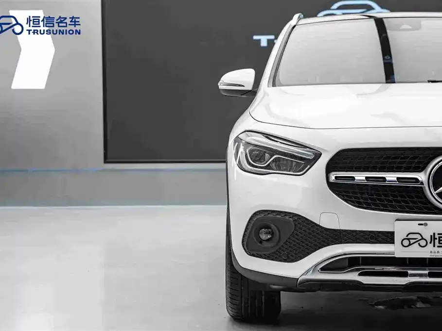 Mercedes-Benz GLA — фото 4