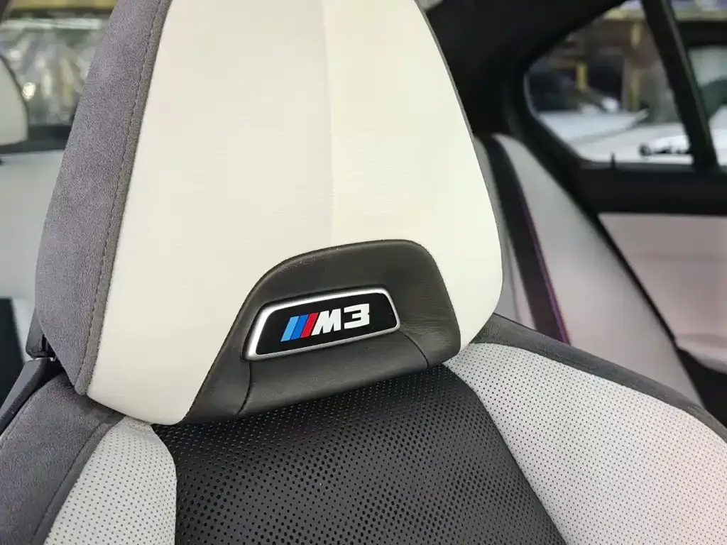 BMW M3 — фото 5
