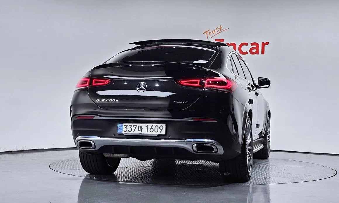 Mercedes-Benz GLE-Class — фото 8