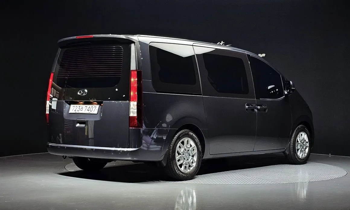 Hyundai Staria — фото 4