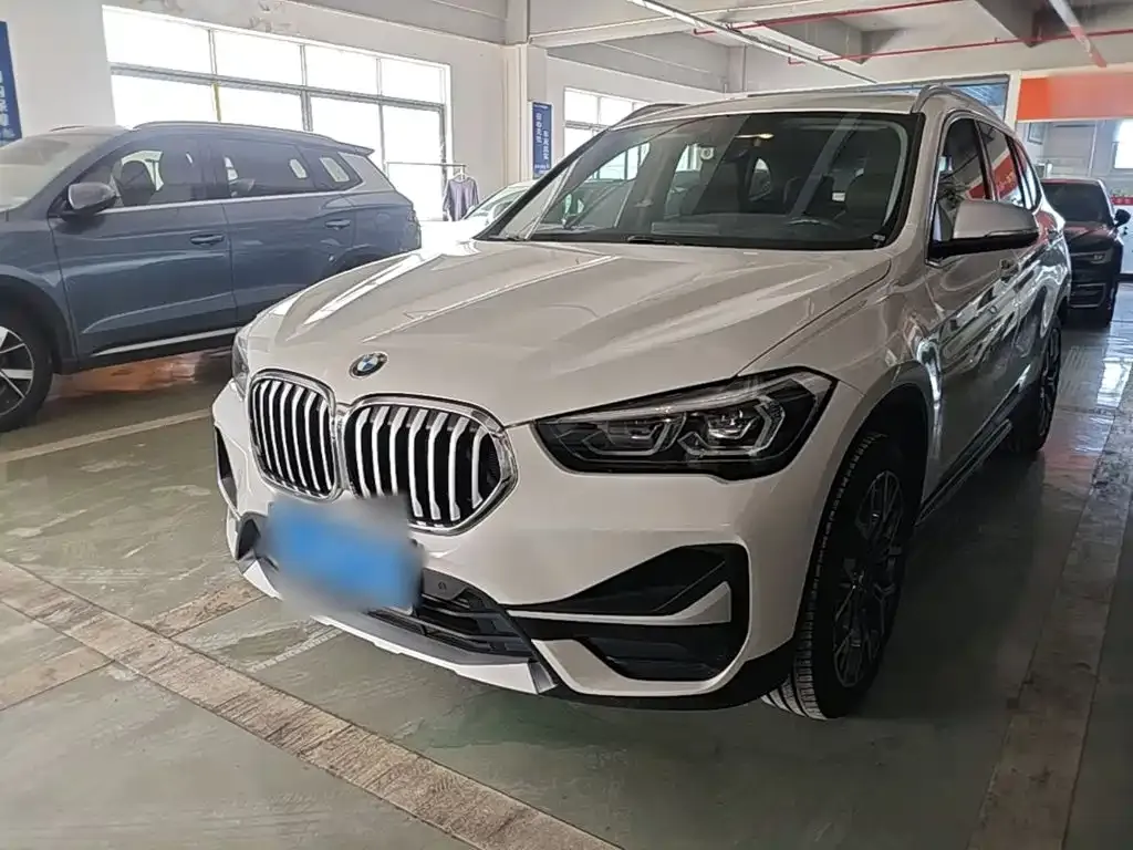 BMW X1 — фото 4