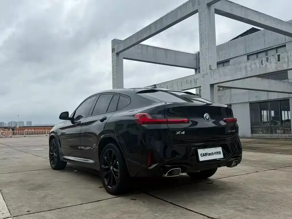 BMW X4 — фото 4