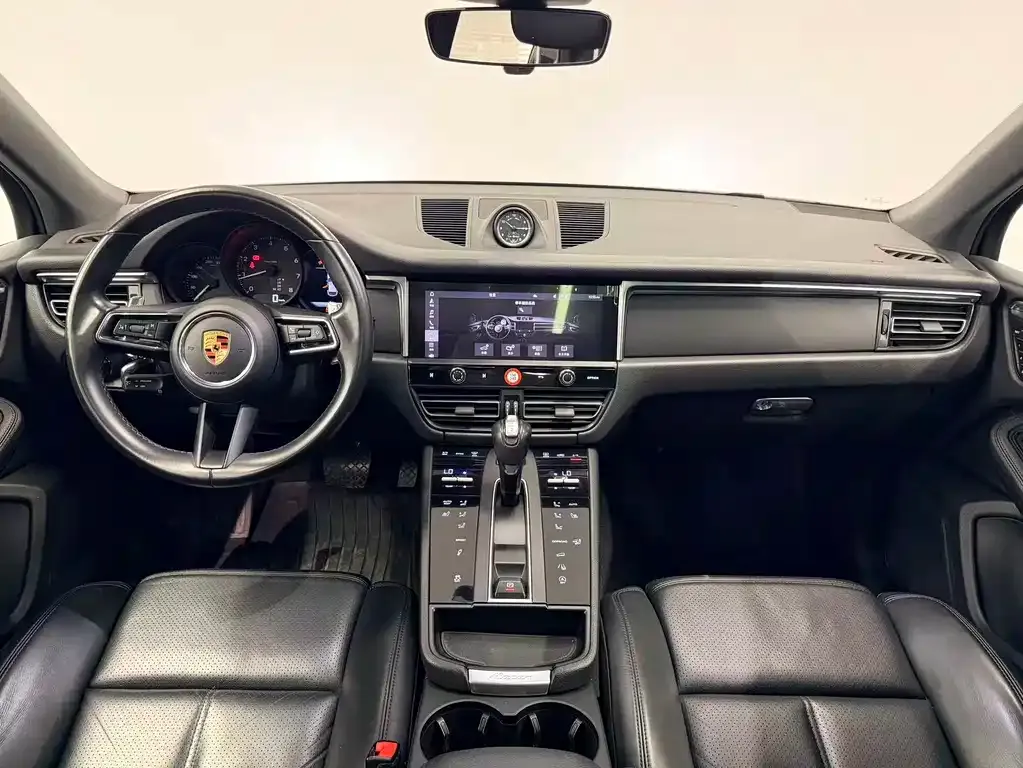 Porsche Macan — фото 6