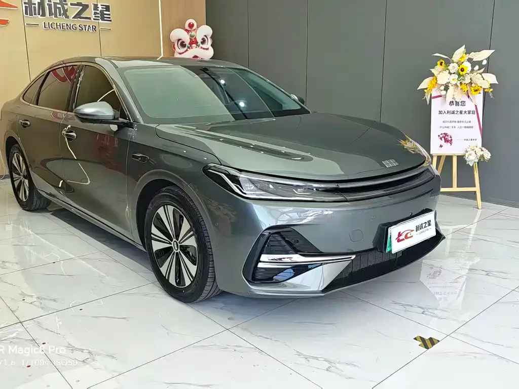 Geely Galaxy A7 EM — фото 1