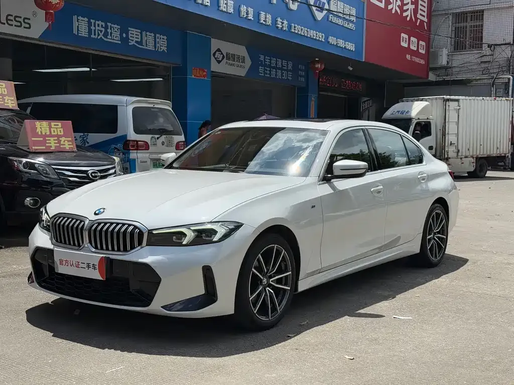 BMW 3 Series — фото 1