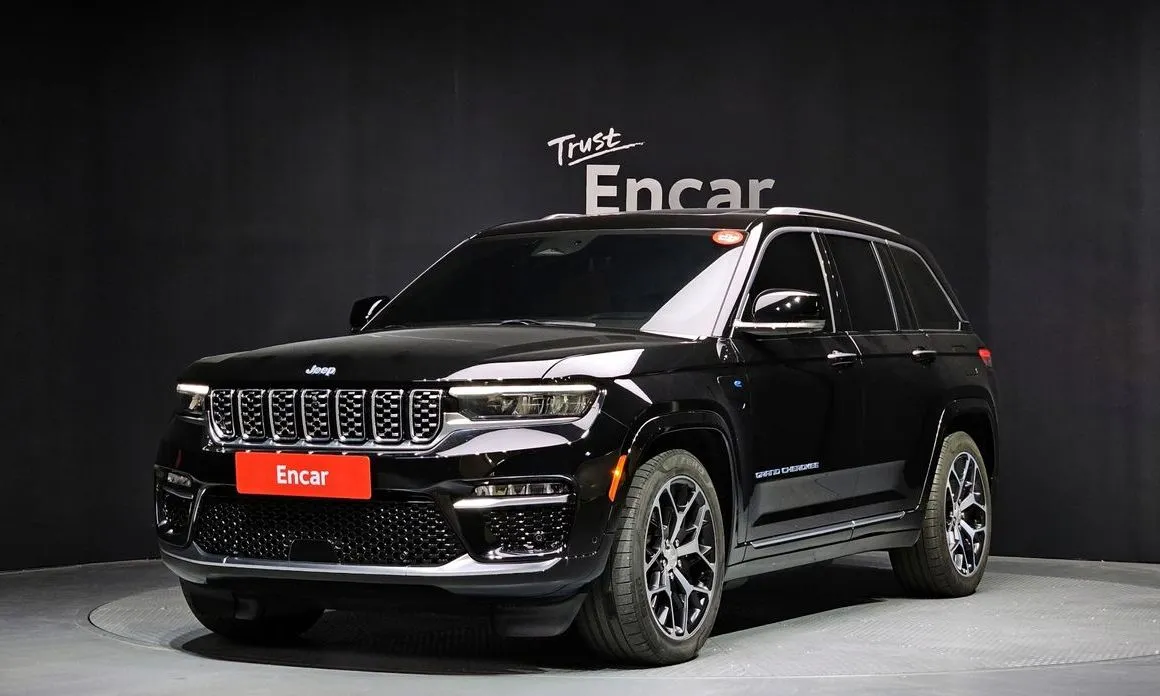 Jeep Cherokee — фото 1