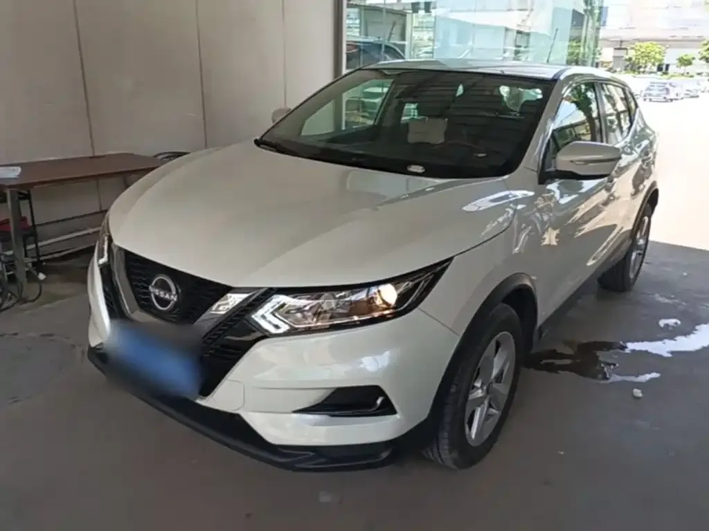 Nissan Qashqai — фото 2