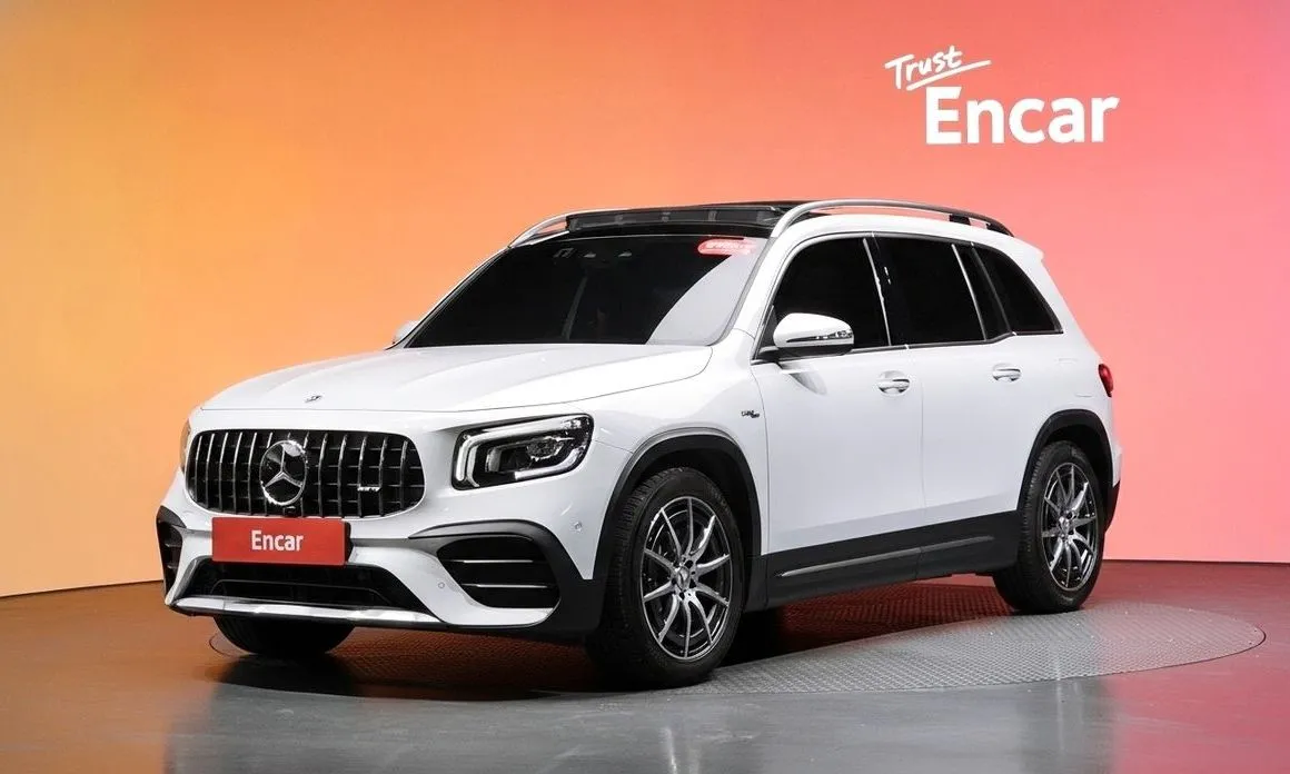 Mercedes-Benz GLB-Class — фото 1