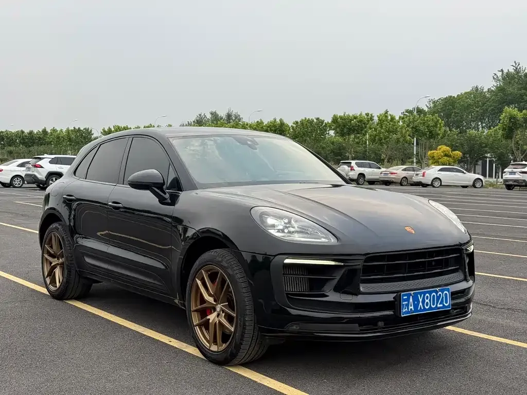 Porsche Macan — фото 6