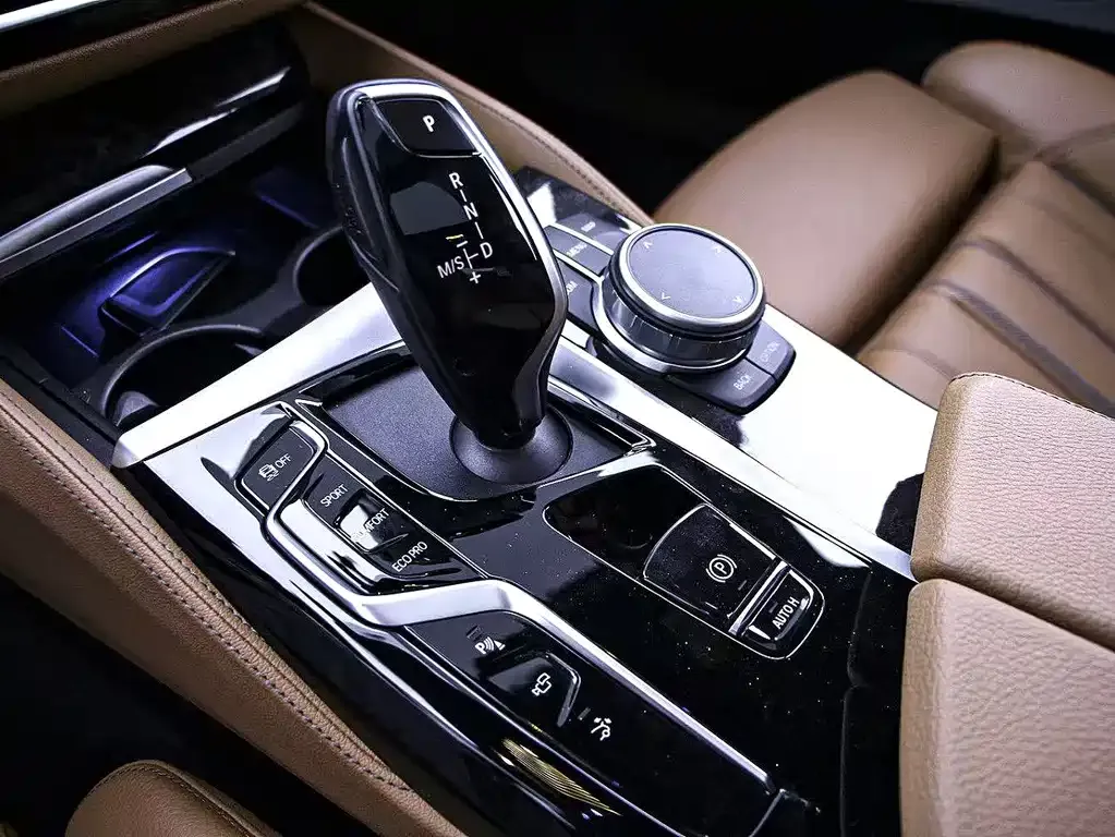 BMW 6 Series GT — фото 8
