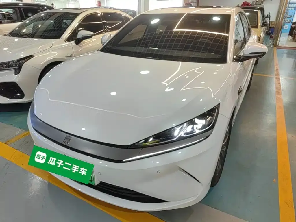 BYD Qin L — фото 1