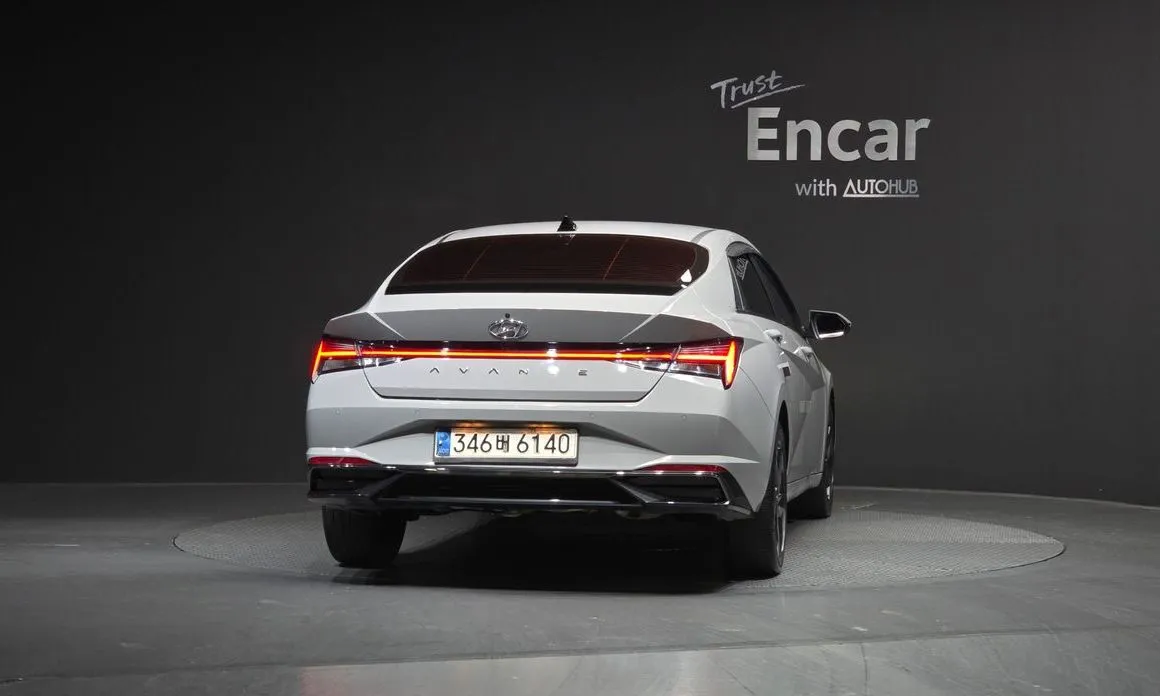 Hyundai AVANTE — фото 3