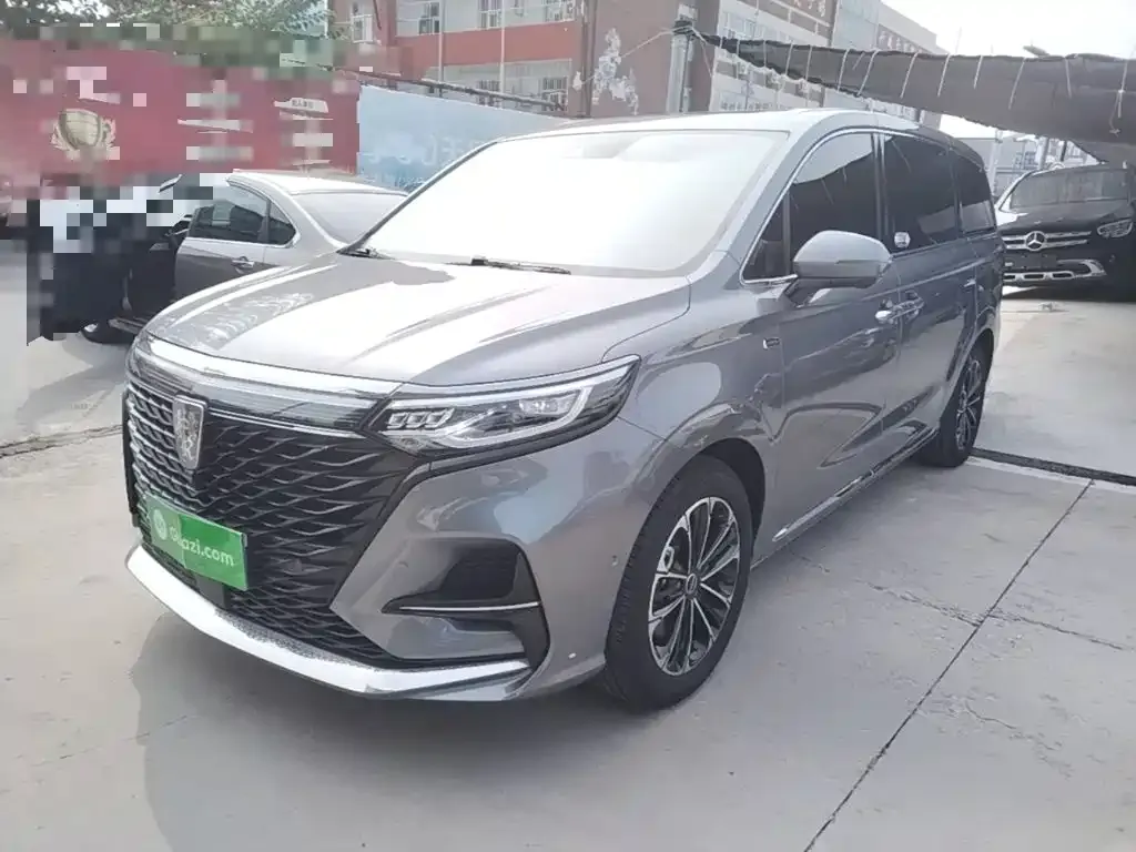 Roewe iMAX8 — фото 1