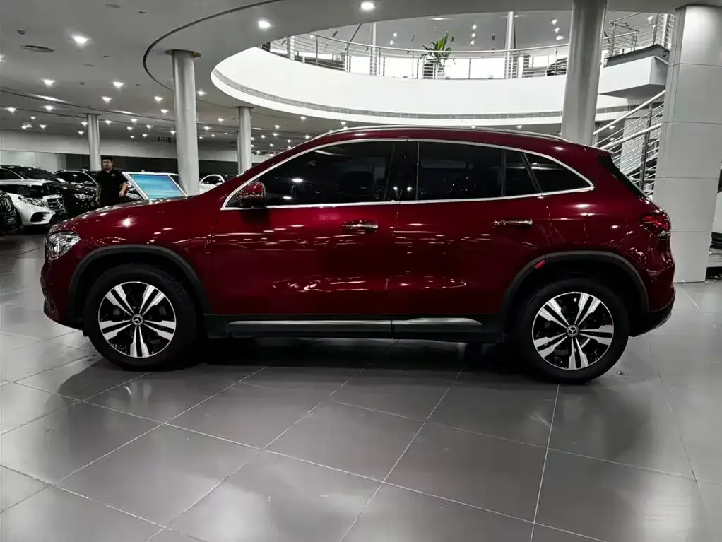Mercedes-Benz GLA — фото 6