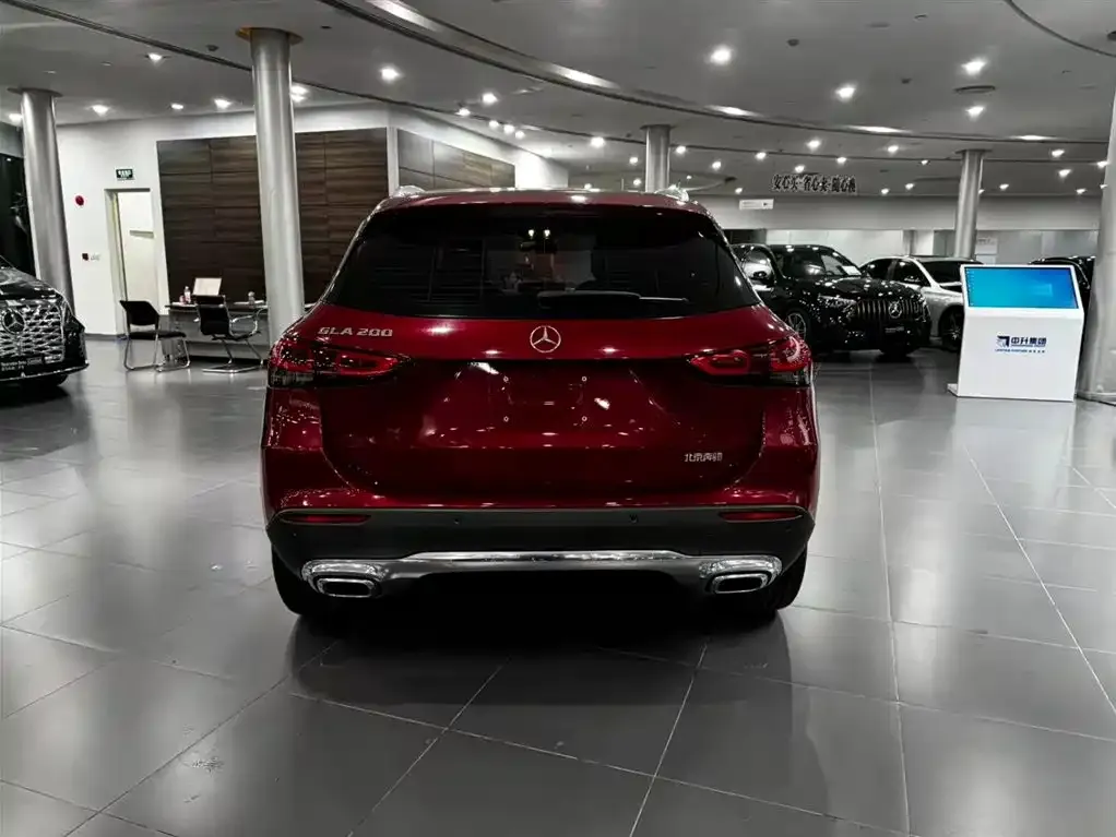 Mercedes-Benz GLA — фото 3