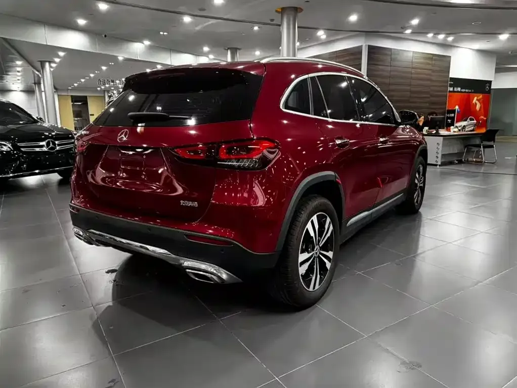Mercedes-Benz GLA — фото 9