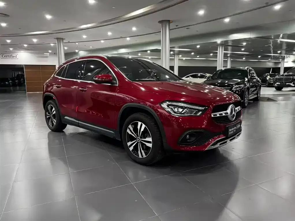 Mercedes-Benz GLA — фото 8