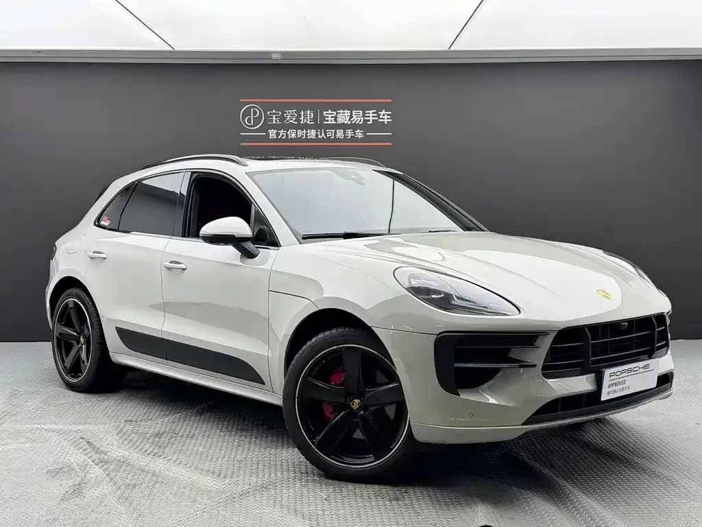 Porsche Macan — фото 1